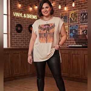 Captivating Graphic Muscle Tee - 3XL Casual WomenTop